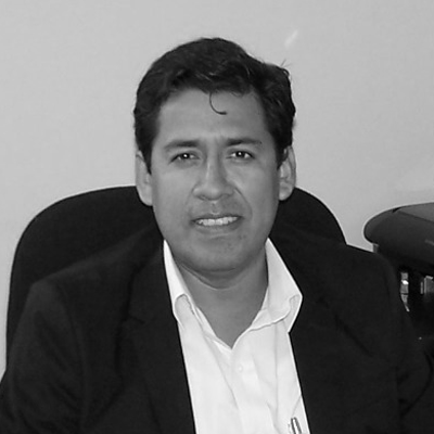 Dr. Javier Vásquez