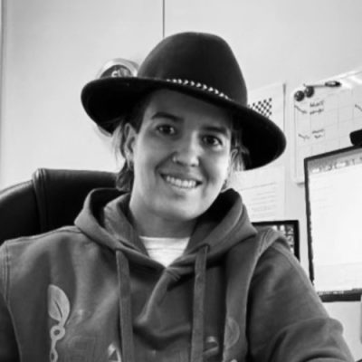 Paula V. Vargas